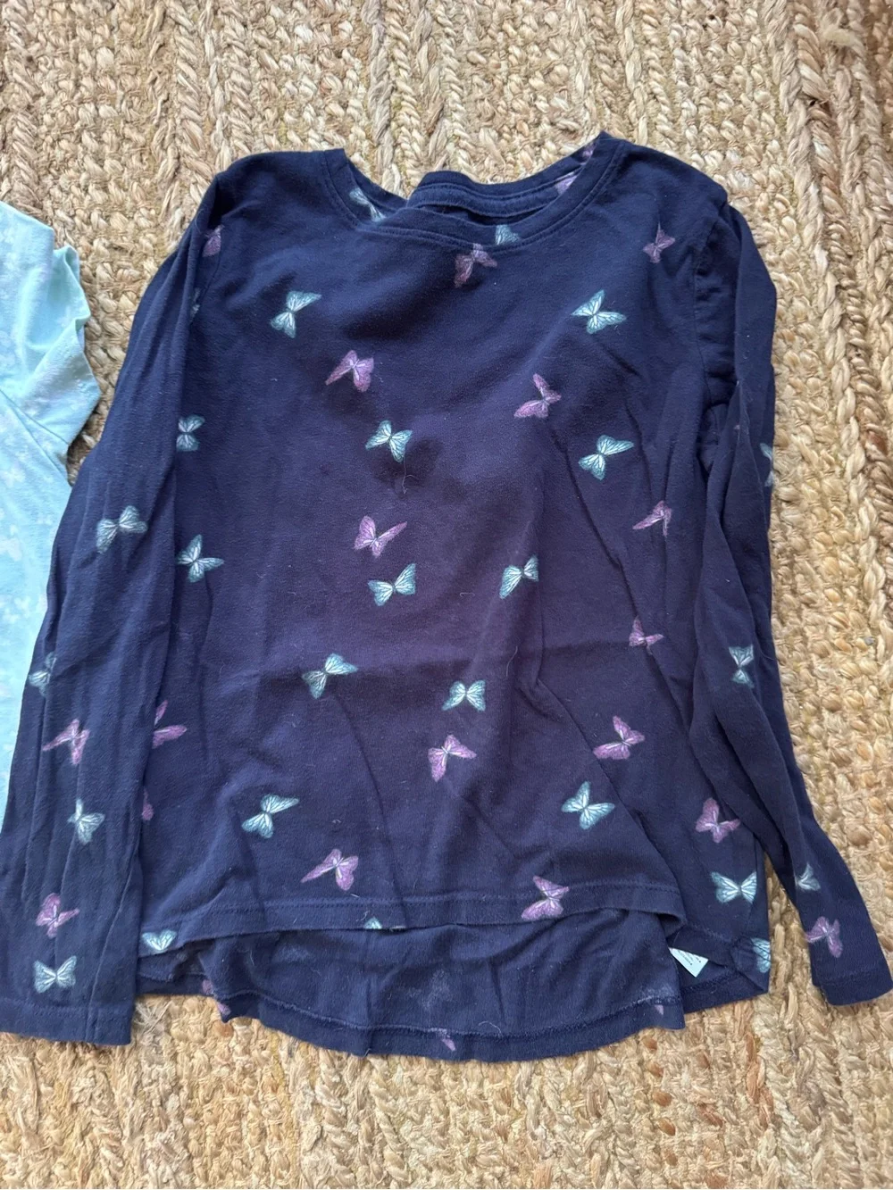 N/A girls clothing